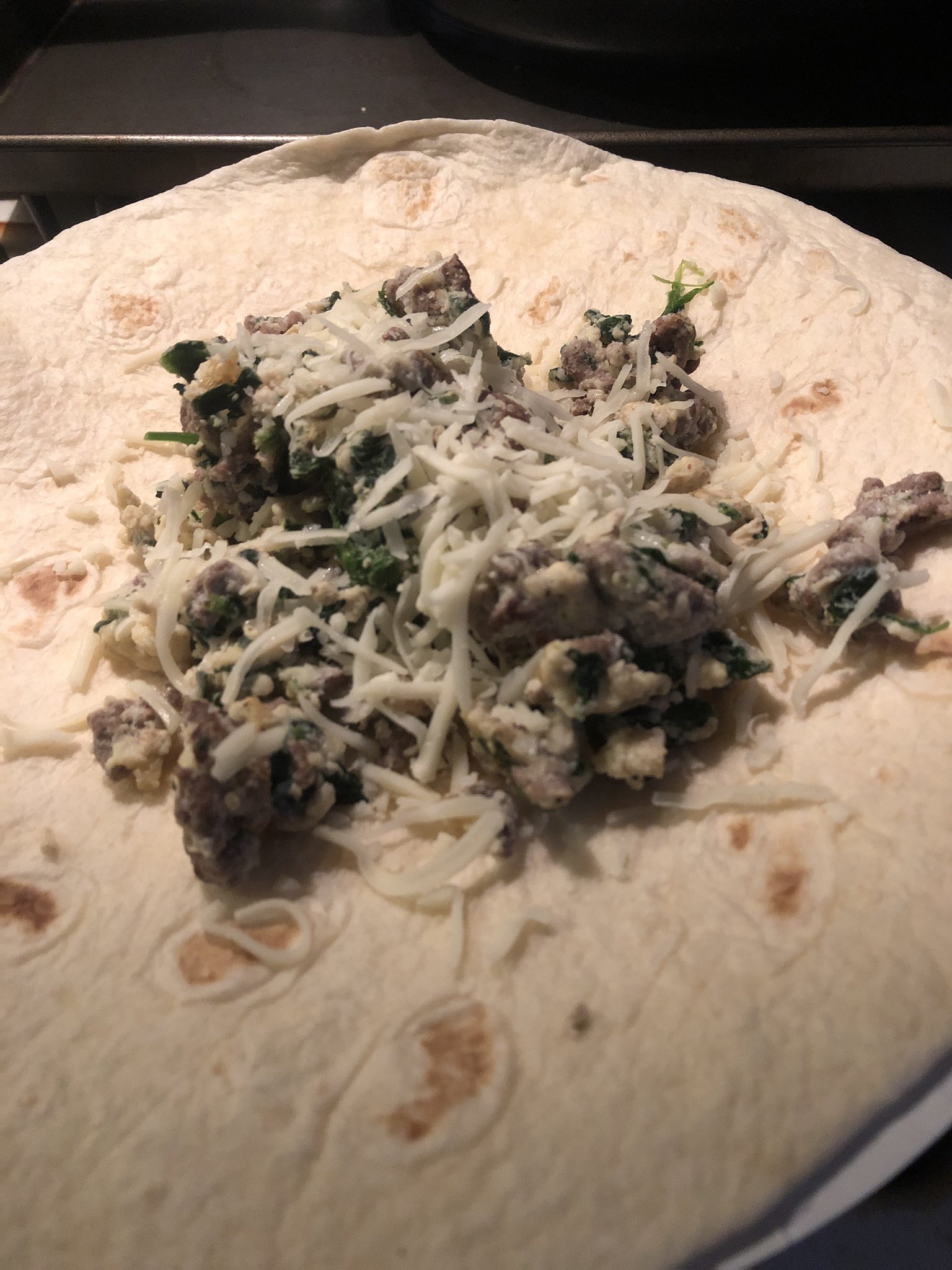 Egg white/spinach/Angus Beef with cheese breakfast wrap ❤️ https://t.co/FPcVaW70t3