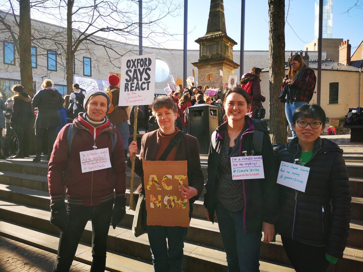 Dr Rachel James (@_racheljames) on Twitter photo We are at the Oxford school strike... <a href="/ecioxford/">ECI, Univ of Oxford</a> <a href="/oxfordgeography/">SoGE, University of Oxford</a> researchers in energy & cimate available to answer questions about climate change #Youth4Climate We are at the Oxford school strike... <a href="/ecioxford/">ECI, Univ of Oxford</a> <a href="/oxfordgeography/">SoGE, University of Oxford</a> researchers in energy & cimate available to answer questions about climate change #Youth4Climate