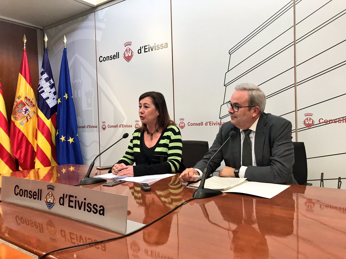 vicenttorres1's tweet photo. El Govern @F_Armengol ha situat les nostres illes en els referents en matèria d’igualtat, de recuperació dels serveis públics i de sostenibilitat. Gràcies per fer realitat el canvi en favor d’Eivissa i de la nostra comunitat @goib https://t.co/QuI52ngzU6