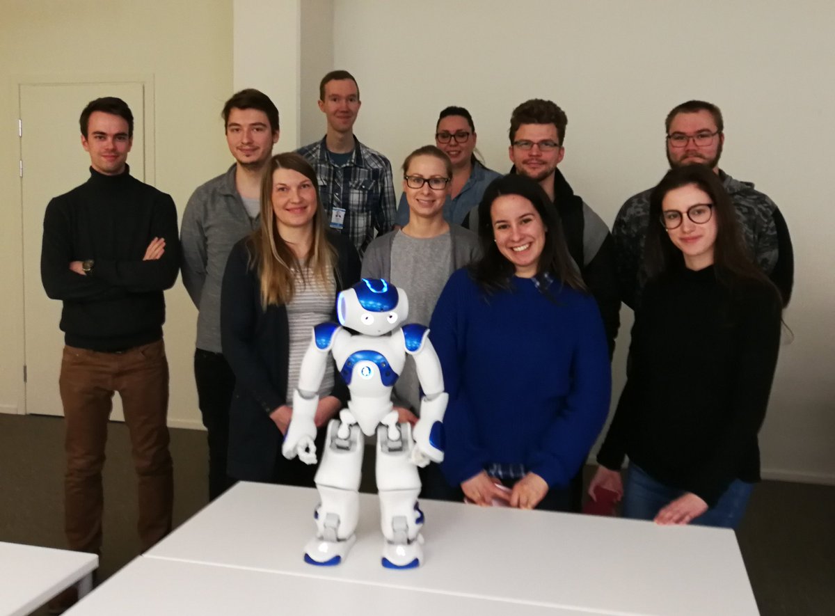 Olen mukana #SAMK'in kurssilla Enabling life technologies yhtenä yrityskeissinä ja mielenkiinnolla odotan, mitä uutta käyttöä tämä opiskelijaryhmä minulle keksii! 🙂 #robotiikka #palvelumuotoilu