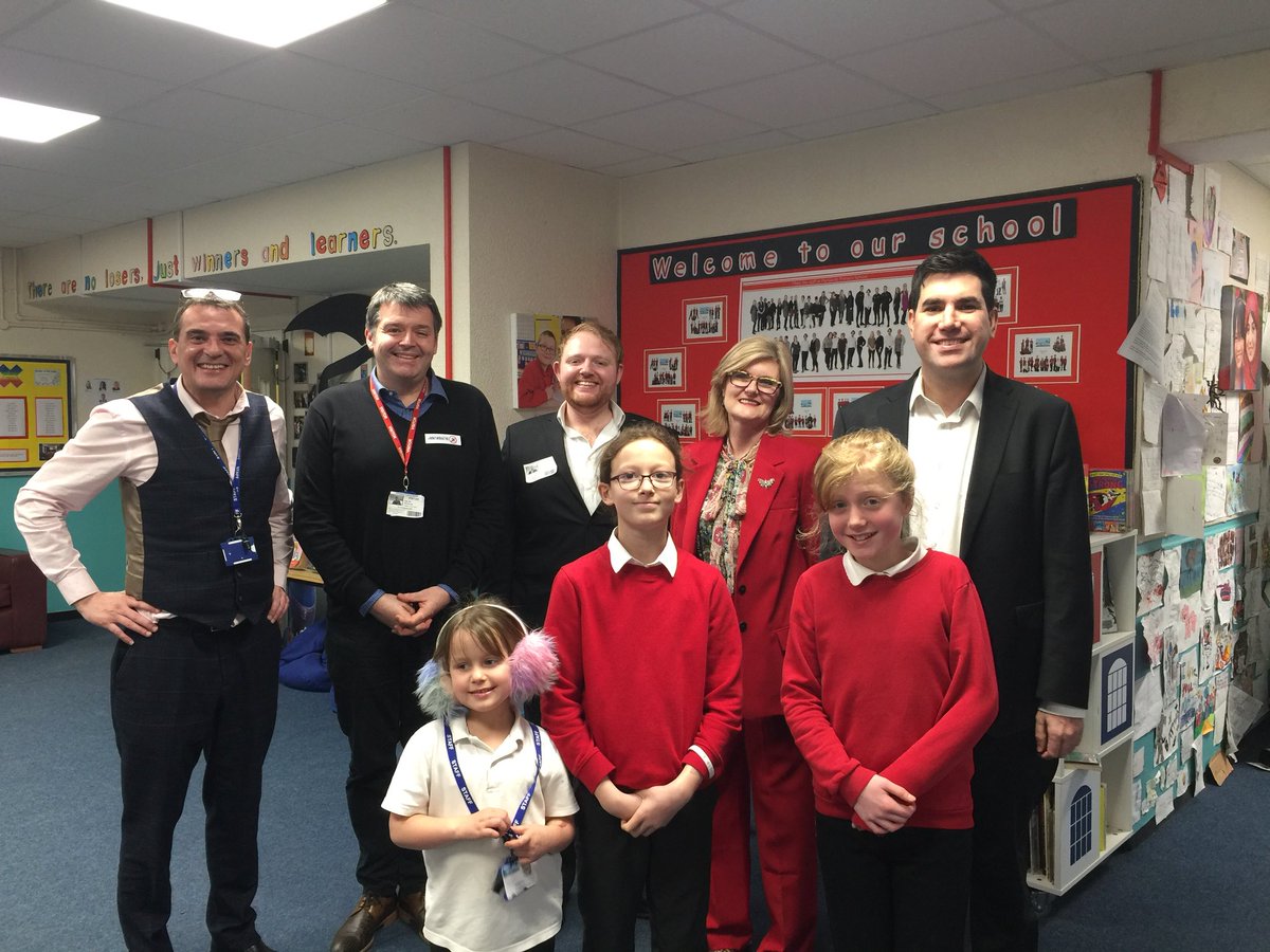 chrisdysonHT's tweet photo. A great meeting @ParklandsLeeds with @pauldixtweets and @RichardBurgon as he gives official support for the #banthebooths campaign https://t.co/8hSNg18yOE