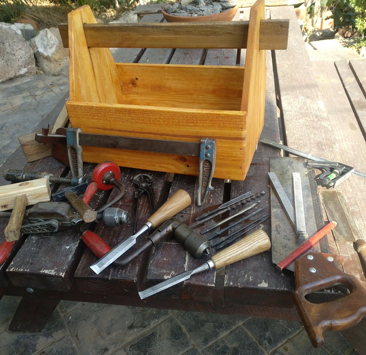 carpint3ro's tweet image. Caja de herramientas en pino y mango en sapelli.
#toolsbox