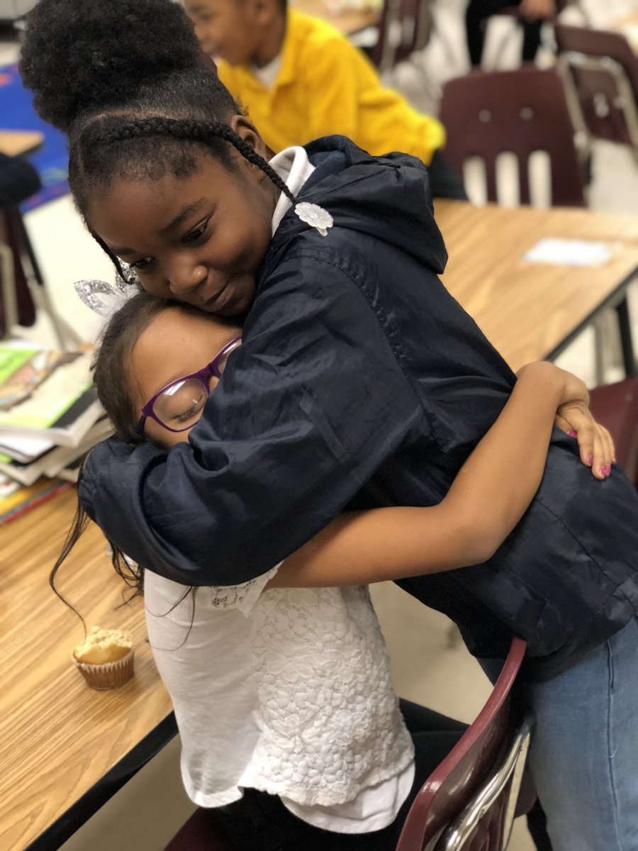 PeytonAdvocate's tweet photo. Every morning I welcome my students with a morning hug, but it looks like the students are welcoming each other with morning hugs too 💜#ThePeytonWay #ARACKAPS19 https://t.co/MOcgamCMV5