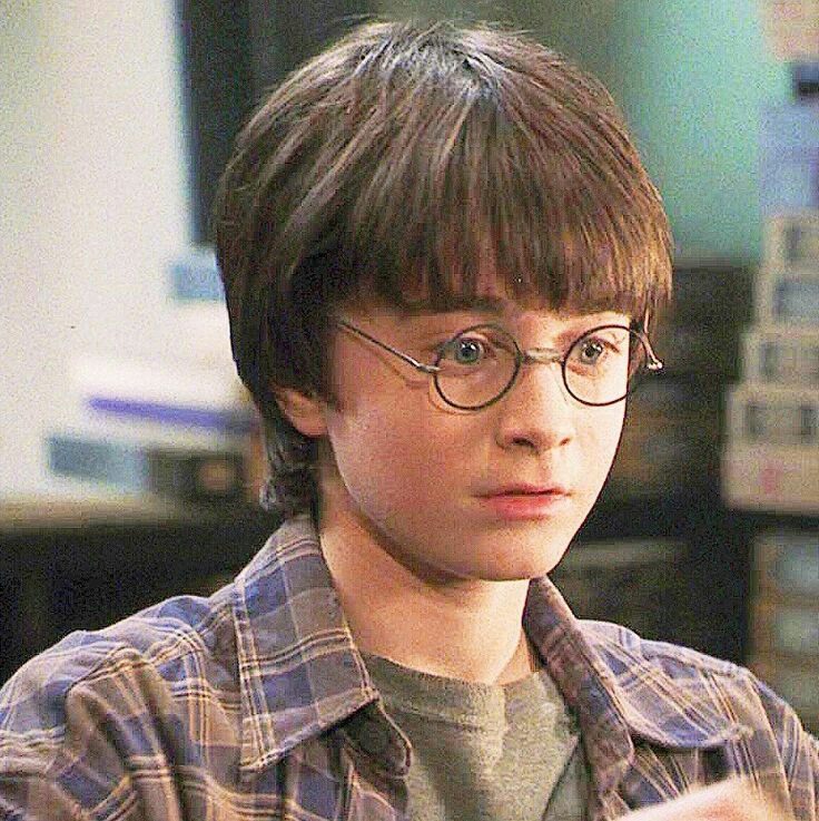 mookmickx2's tweet image. ชอบแฮร์รี่ตอนเด็กจริงๆนะ ตัวเล็กๆ แก้มกลมๆ เลือดโชตะพี่มันพุ่งพล่านไปหมด อยากทัช อยากบีบ อยากตี อยากปั้นเป็นก้อนและกินเข้าไป ยิ่งใส่เสื้อตัวโคล่งมันทำให้พี่อดใจไม่ไหวจริงๆ