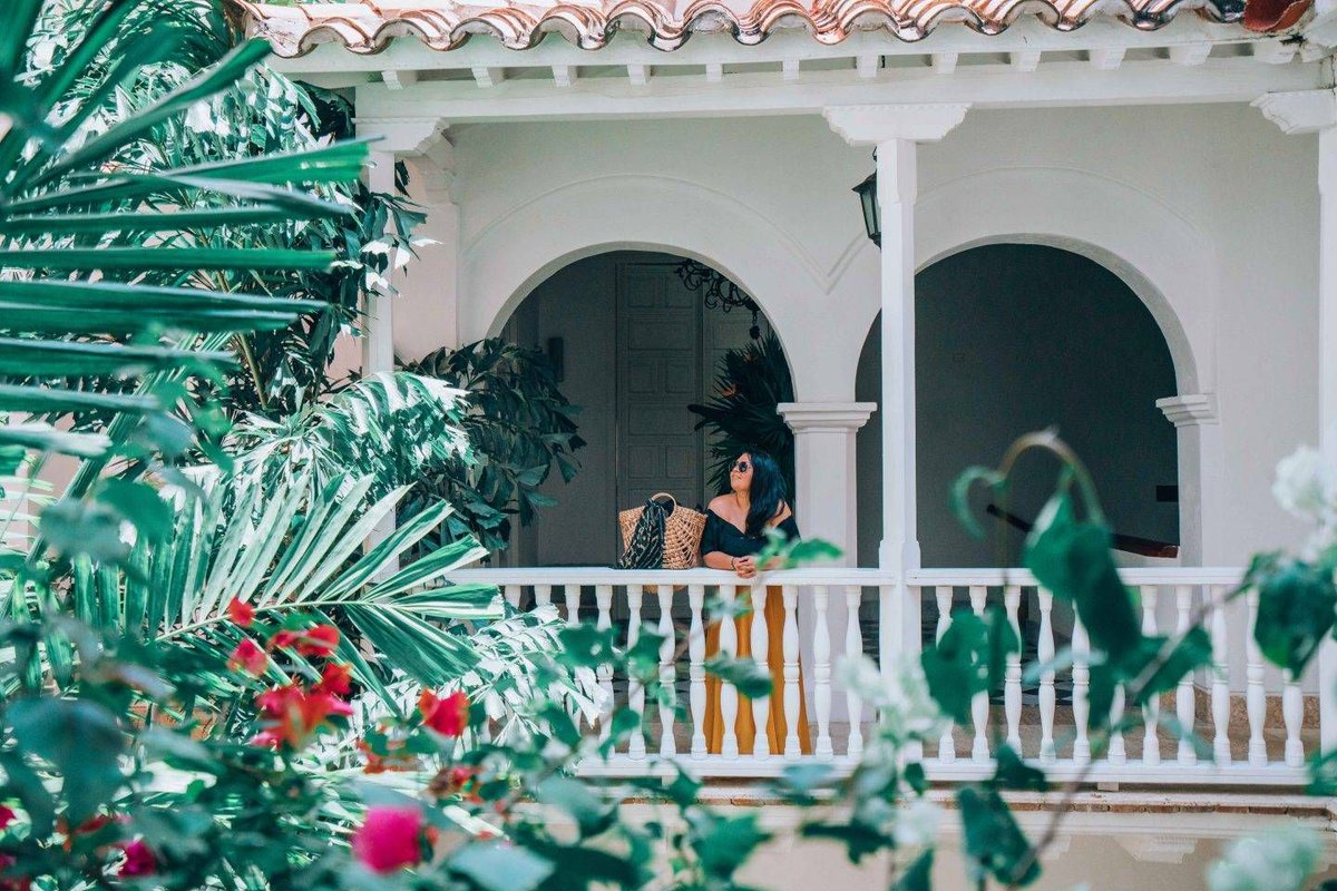 DarlingEscapes's tweet photo. Thinking of heading to Cartagena? Well, you're in luck! We've covered everything you'll need to know for your trip to Colombia's prettiest city! https://t.co/wgBgYVMPN8 #ttot #flycopa2colombia #Cartagena @CopaAirlines https://t.co/NgvNKiYTeh