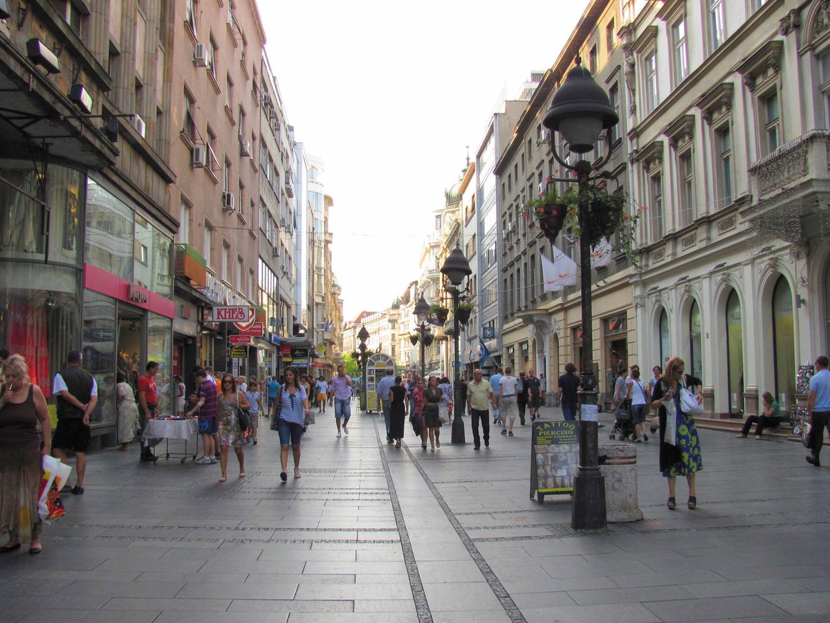 BelgradeTips's tweet photo. Will people be able to understand you in #Belgrade? Do they know any #language other than #serbian? I covered that topic in the newest #blog #post https://t.co/8s7WE9klrI #serbia #belgradetips #belgradeguide https://t.co/boLNqMa51A