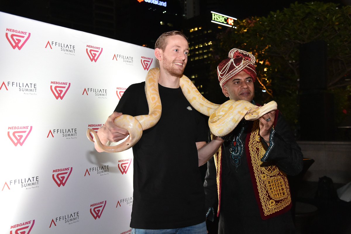 affiliatesummit's tweet photo. We've got that #FridayFeeling!
After the success at #ASAPAC18, we're excited to announce @WebgainsUK as our Official Party Sponsor for #ASEURO19. Check out these photos from Singapore π ready to bring you bigger and better surprises!
https://t.co/fwlK7mAw8q https://t.co/wj3oho71ZQ