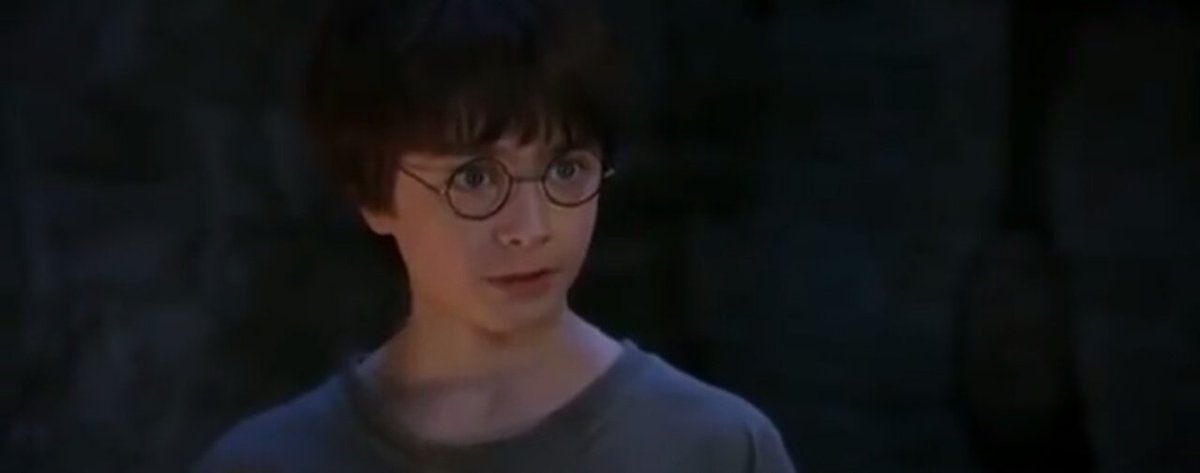 mookmickx2's tweet image. ถึงภาพจะเบลอแต่น้องไหล่น้องขาวมากนั่นชัดเจน