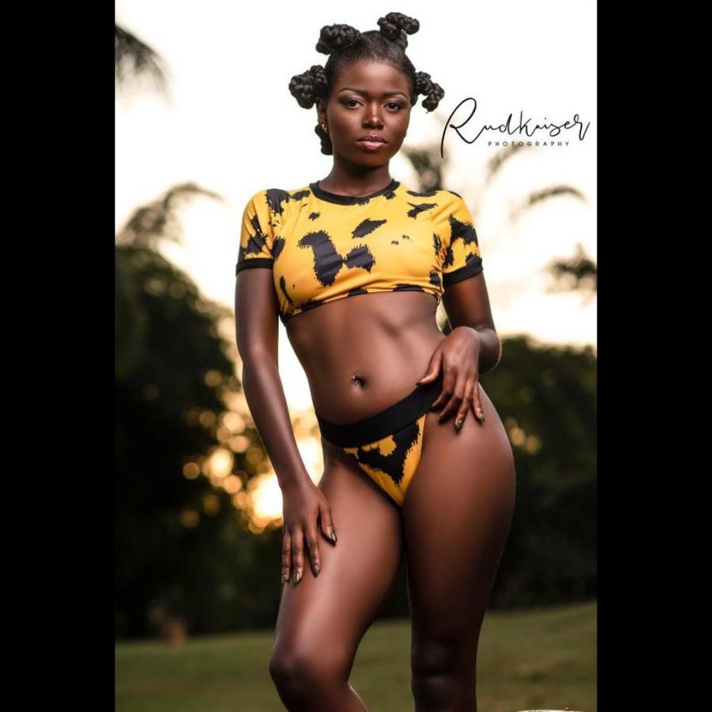 JustineNswemu1's tweet photo. Am not worried about who got my back!
My mama raised me to have my own!
@sallonaaswimwear on the costume
@rud_kaiser_photography on lens
@makeupbykose #bikinistyle #posingstyle #posingsuit #bikiniposing #magazine #naturalbikinimagazine #bikinicalendar #calendar #faceofsallonaa https://t.co/2kGJwFjQSK
