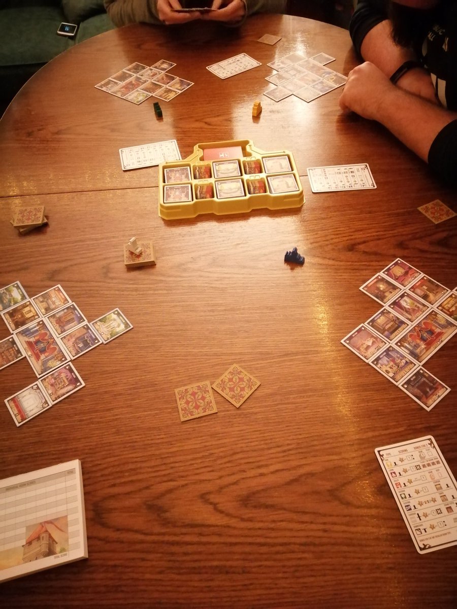 WsomeLmore's tweet photo. We always have a fun time with #betweentwocastles from @stonemaiergames ended with double winners for the first time. #boardgames #stonemaier #loveit https://t.co/Mkn9Z4fYeB