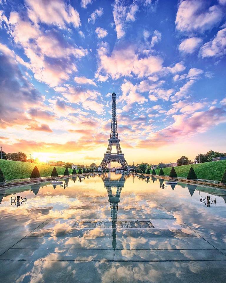 Cámaras analógicas y digitales equipos de medio y gran formato, objetivos empuñaduras de alimentación, motores, flashes, proyectores digitales, de diapositivas y super-8
Reparación de material fotográfico desde 1975
dstfotografia.com/servicio-tecni…
Foto <a href="/misstoriblack/">Tori Black</a>

#SAT #DSTfotografia