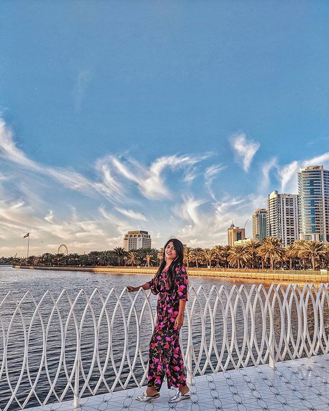 bhumika_t's tweet photo. Yesterday at the Al Noor island, every corner was so pretty and stunning! My favorite was the butterfly house, wait for the picture 😁 @visit_shj @thinkstrawberries #visitsharjah #saysharjah #sayfun #iloveshj 
#sharjah #uae #travelfeature #travellingg… https://t.co/Rad1EU9PjZ https://t.co/KdrQaF8HnA