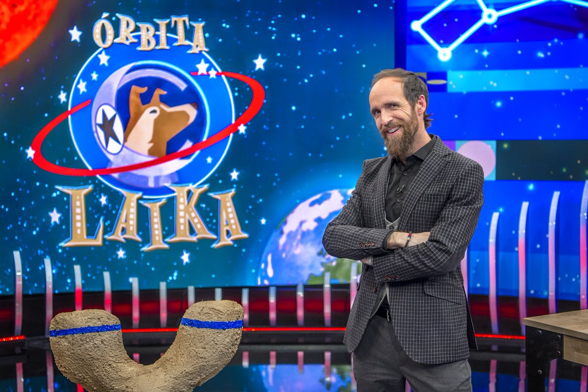 orbitalaika_tve's tweet photo. 🛰🐕El 18 de marzo, ¡arranca la 5º temporada de #ÓrbitaLaika! Cada lunes a las 22h, te esperamos en @la2_tve con experimentos, curiosidades y colaboraciones especiales. @edusadeci presentará este sorprendente viaje por la ciencia. Empieza la cuenta atrás➡️ https://t.co/VN29OX0GGP https://t.co/m2YOIBCE74