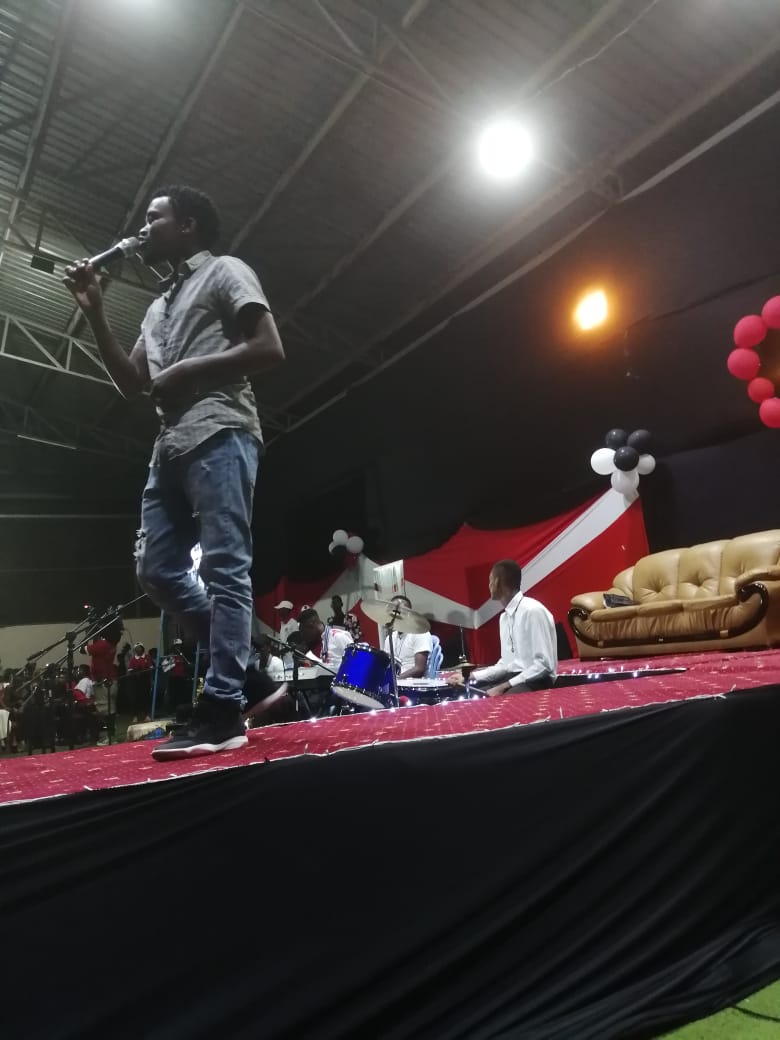 OgiloMoses's tweet photo. @TV47KE shout out to @chipukeezyvini
@MountKenyaUni
#CampusLoveAndLaughter
#Campuscomedy https://t.co/TSHkJKgwMC