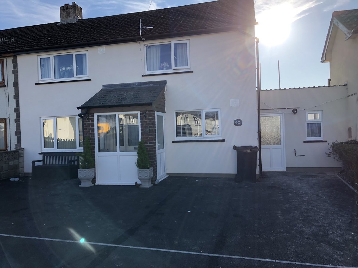 gingecwm46's tweet photo. Another job finished in Weber pral m chalk rendaided with full mesh first thanks to @JamesJohnWood1 @Debbie_WeberUK @SGWeberUK  @LoveWeber @TravisPerkinsCo  #thebestproductoutthere👍🏻 https://t.co/pcm3FyJQiB