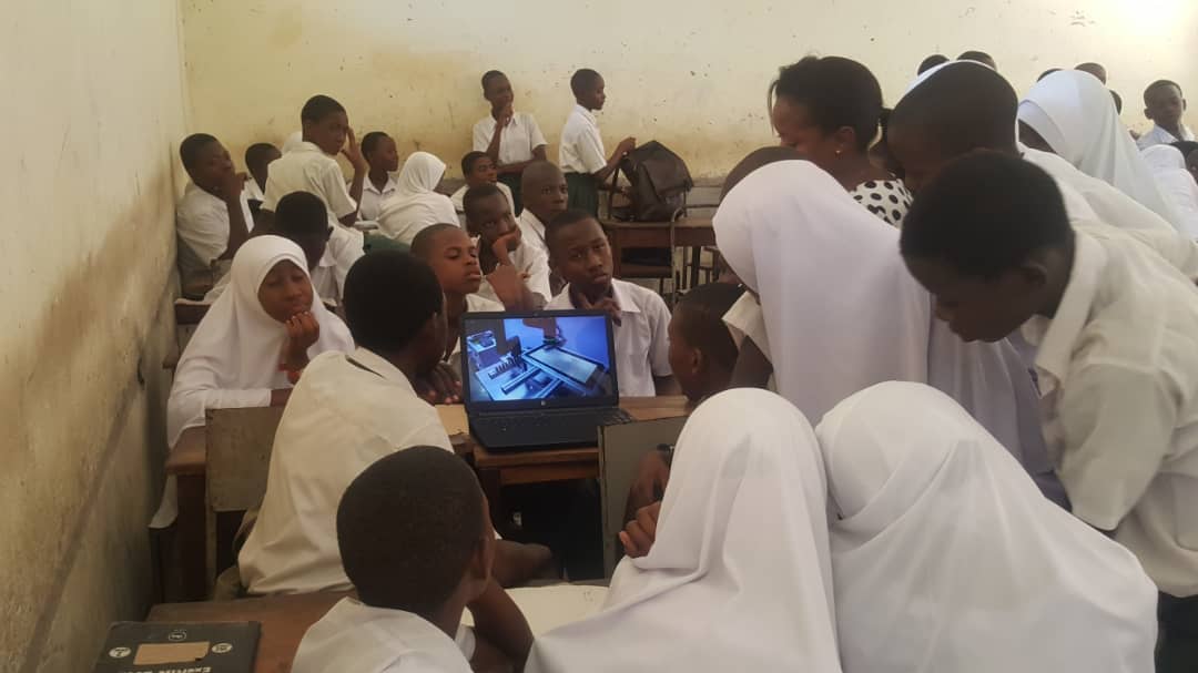 hasheemjr7's tweet photo. STEM Mentorship at Dunda Secondary School-Bagamoyo DC by MScPHR Students of NM-AIST, IHI Bagamoyo Campus #STEMforlife
@AngelinaKihanga @AbrahamElisante @Laltaika1 @EChiweka @NM_AIST @ifakarahealth https://t.co/ow4etDkzCG