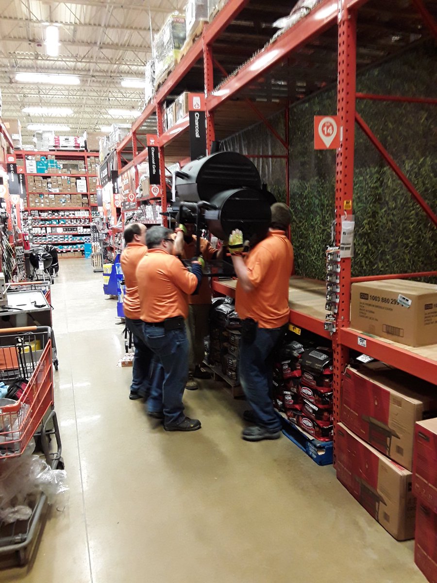 Awesome Team lift from MET 4137!! #GotYourBack safety is a choice! Way to go team!