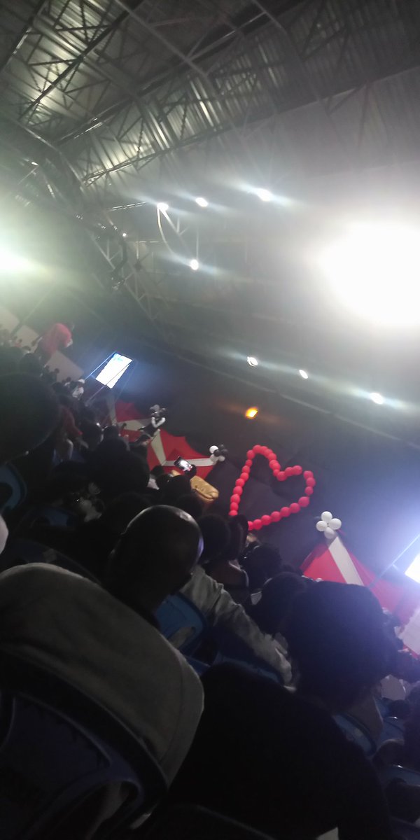 OgiloMoses's tweet photo. We are cracked up!!! @MountKenyaUni @TV47KE big up sanaaa 🔥🔥🔥🔥Timothy Otada,, big up jakom!! @GODoMANGA @joysmreal
#CampusLoveAndLaughter
#CampusComedy https://t.co/YDdEOSOiEq