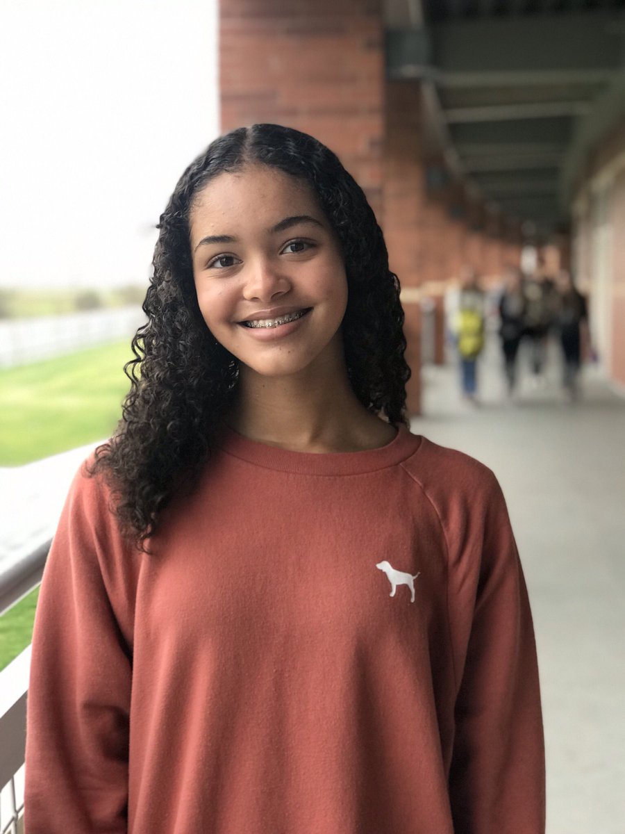 I smile because, “my friends and family are always there to make me laugh” 💛