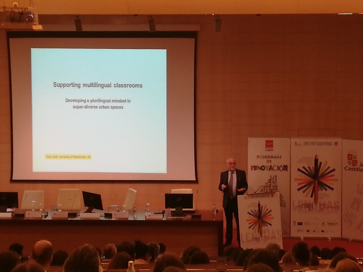 AinoaGimenez's tweet photo. Knowing languages broadens horizons. Empathy together with so many other things is highly developed. We should encourage contexts that favor and encourage the need for being plurilingual. Thank you Terry Lamb.
#innovabilingüe19_CyLMadrid
#multiculturalism
#whylanguagesmatter https://t.co/uHQtVCcov6