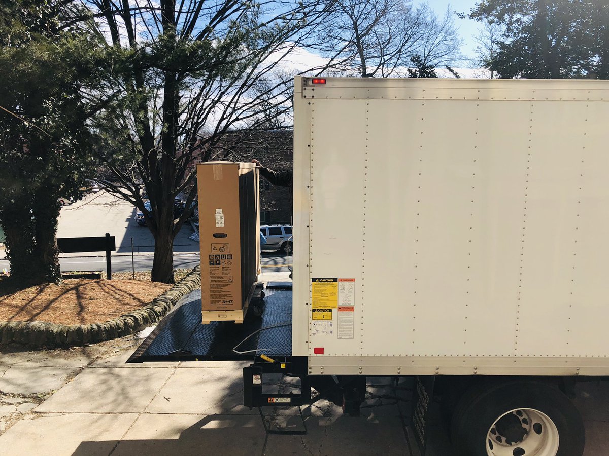 PrincipalHall2's tweet photo. Want to make a principal smile? Pull up to their school with NEW SMARTBOARDS for installation! Every classroom on our University Floor (middle school) now has a Smartboard! Primary grades received some new smartboards as well! Special thanks to @PHLschools! #technologyiskey https://t.co/UNujAyjZk4