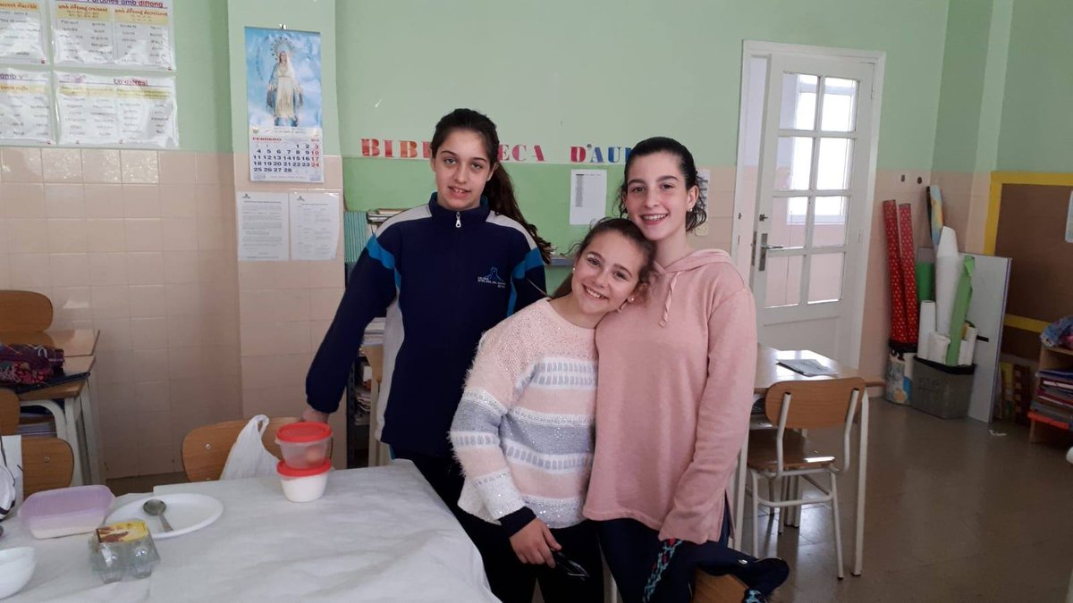 SumaddAcad's tweet photo. El miércoles los alumnos de la extraescolar del colegio Nuestra Señora del Carmen de Bétera, cocinaron unos #pancakes que estaban de rechupete 🤤🤤Gracias por vuestra colaboración 😊😉 https://t.co/vQlw3jJcPC