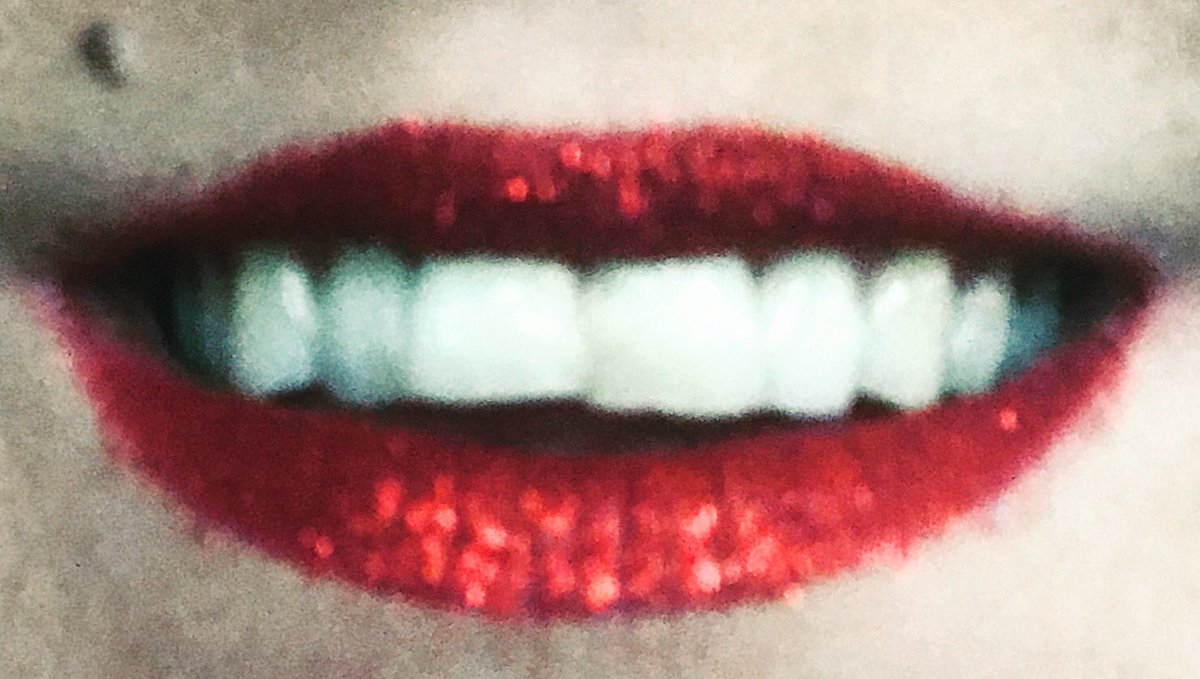 AshesEvason's tweet photo. #red #glitter #lips must be reliving our #rockyhorrorshow days @mitchellisme - #rockyhorrorpictureshow #columbiarockyhorror #riffraffrockyhorror #musicaltheatreperformer #singer #dancer #datenightwithmyboys @gamusicservices @newwimbledontheatre @rockyhorrorofficial #uktour https://t.co/RVsu1ZqIFW