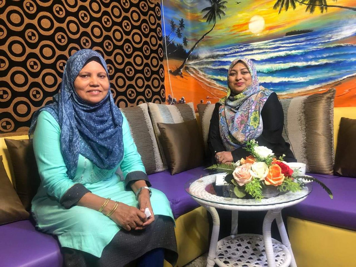 Shiyama Ahmed, founder of Topsy Training Center joins our #DailyLiveShow to share information about the courses that are been conducted at the training centre.