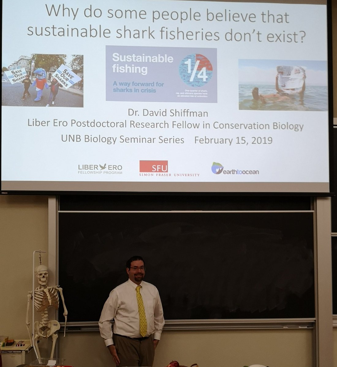 BioSeminarsUNB's tweet photo. Dr. David Shiffman (@WhySharksMatter) is here @BioSeminarsUNB! Seminar starts at 3 in B146. All are welcome! https://t.co/IvDmAhT3DE