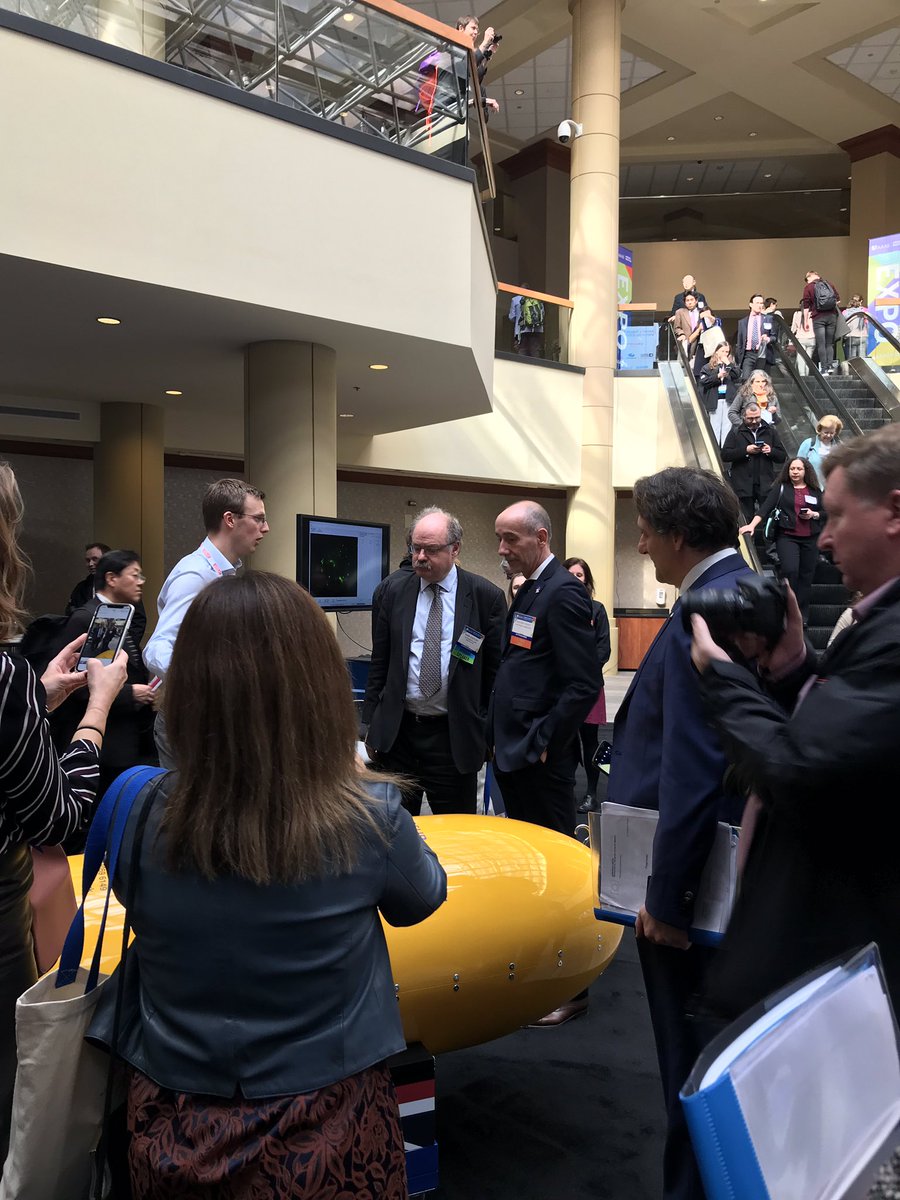 G_Pastori's tweet photo. @UKRI_CEO Sir Mark Walport and @EU_Commission Director-General Jean-Eric Paquet @JEPaquetEU at the UK stand @AAASmeetings #AAASmtg https://t.co/avodO8tLIG