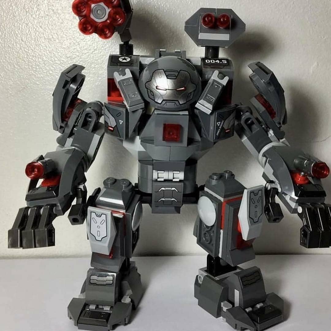 Pelicomic A Twitter Un Mejor Vistazo A War Machine Buster