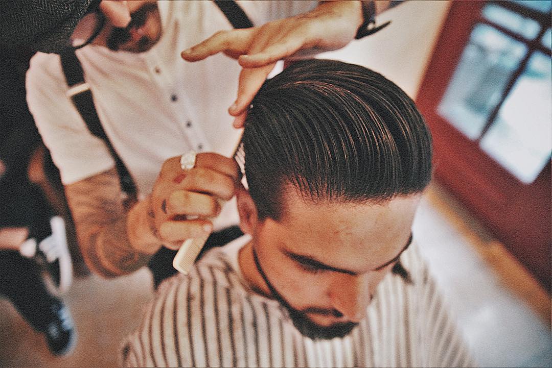 Get all your hairs in place for the weekend. @magicbarbero_17 #mrpomade #pomade #barber #weekend #slick