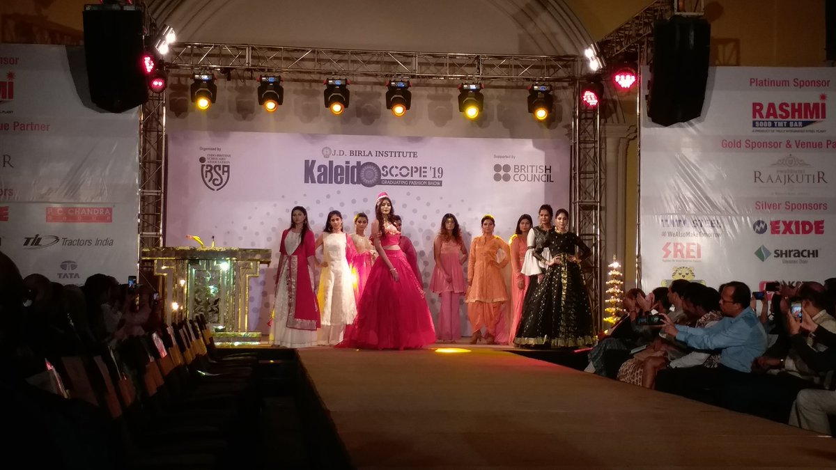 shonaliganguli's tweet photo. #sustainablefashion at the heart of graduating students collection of #JDBI where #IBSA and @inBritish are proud partners for this worthy cause. @dcfrombc #reeuse #recycle. https://t.co/TULOUUyV7A