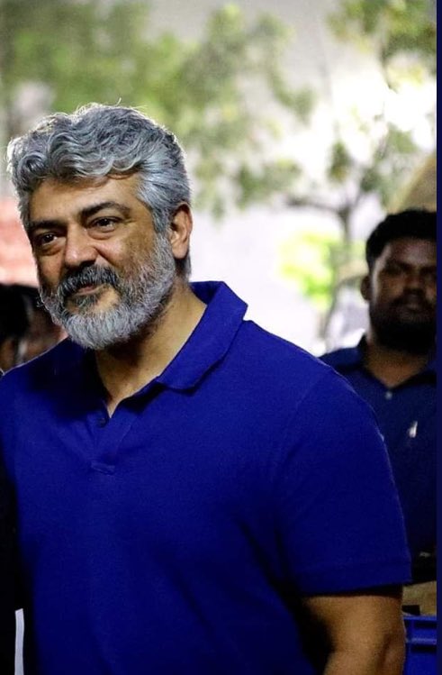 THE REAL "MARANA MASS" #Thala #Ajith sir visited <a href="/Mohanlal/">Mohanlal</a> Sir's film set today.Hopefully we get to see a pic with thala &amp; mohan Lal sir.Mahesh babu film also shooting going on at the same location maybe thala mahesh picture will come out if they meet that would be epic.