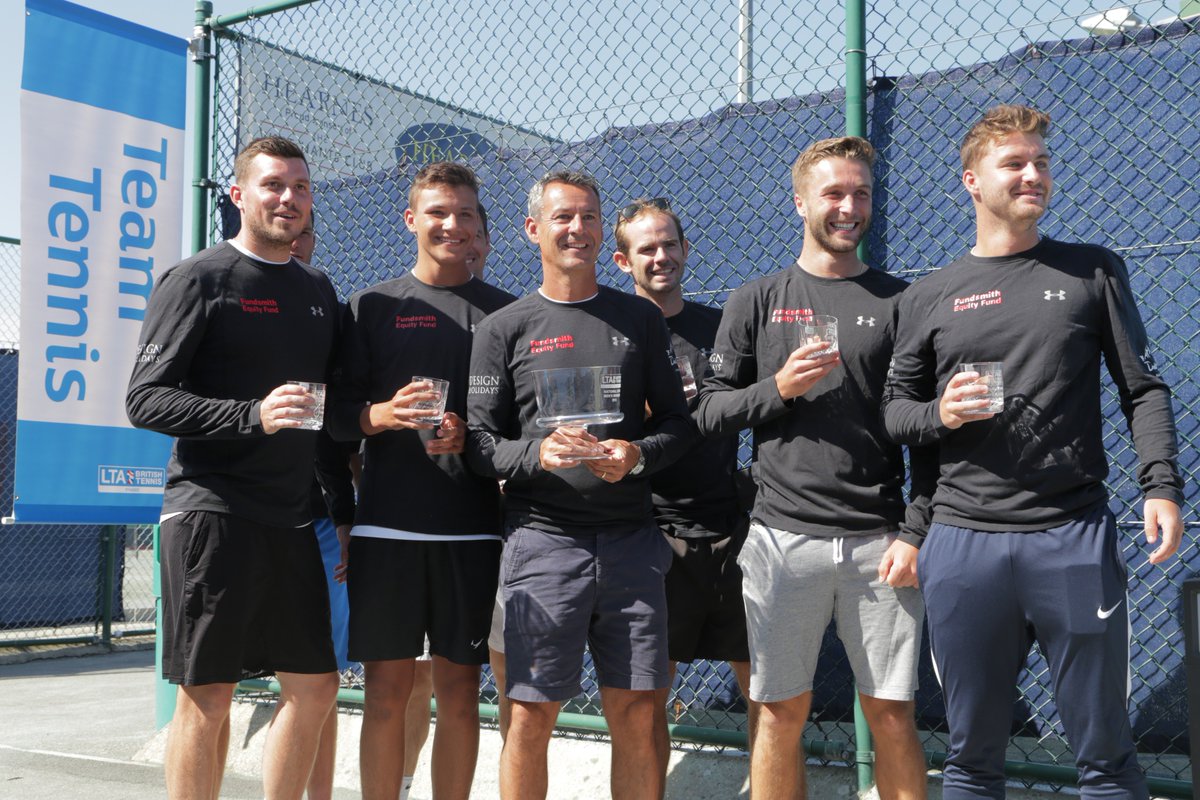 Happy #Friyay as we hit #1000followers today! 🤗

As a thank you to all our followers for their support we will be giving away some Competitions goodies! 🎁🏆🎁🏆

RT &amp; like this tweet before Monday 9am to be in for a chance to win! 

Winner announced Monday 3pm! 🤞