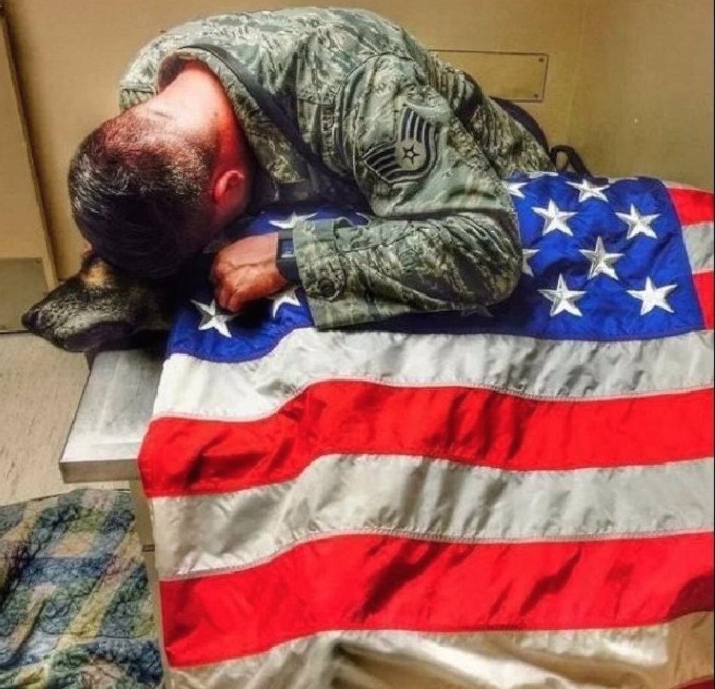magastorybook's tweet photo. @sandy___21 Amen 🙏Fools That
Believe Freedom Is Free!
Our Troops Pay Ultimate
Sacrifice For All You Hate
America Kneelers And Open
Boarder Lovers👎
#GodBlessAmerica
#GodBlessOurTroops
#RedAwaken
#MilitaryFriday
#Trump2020🇺🇸 https://t.co/otGFRJclOC