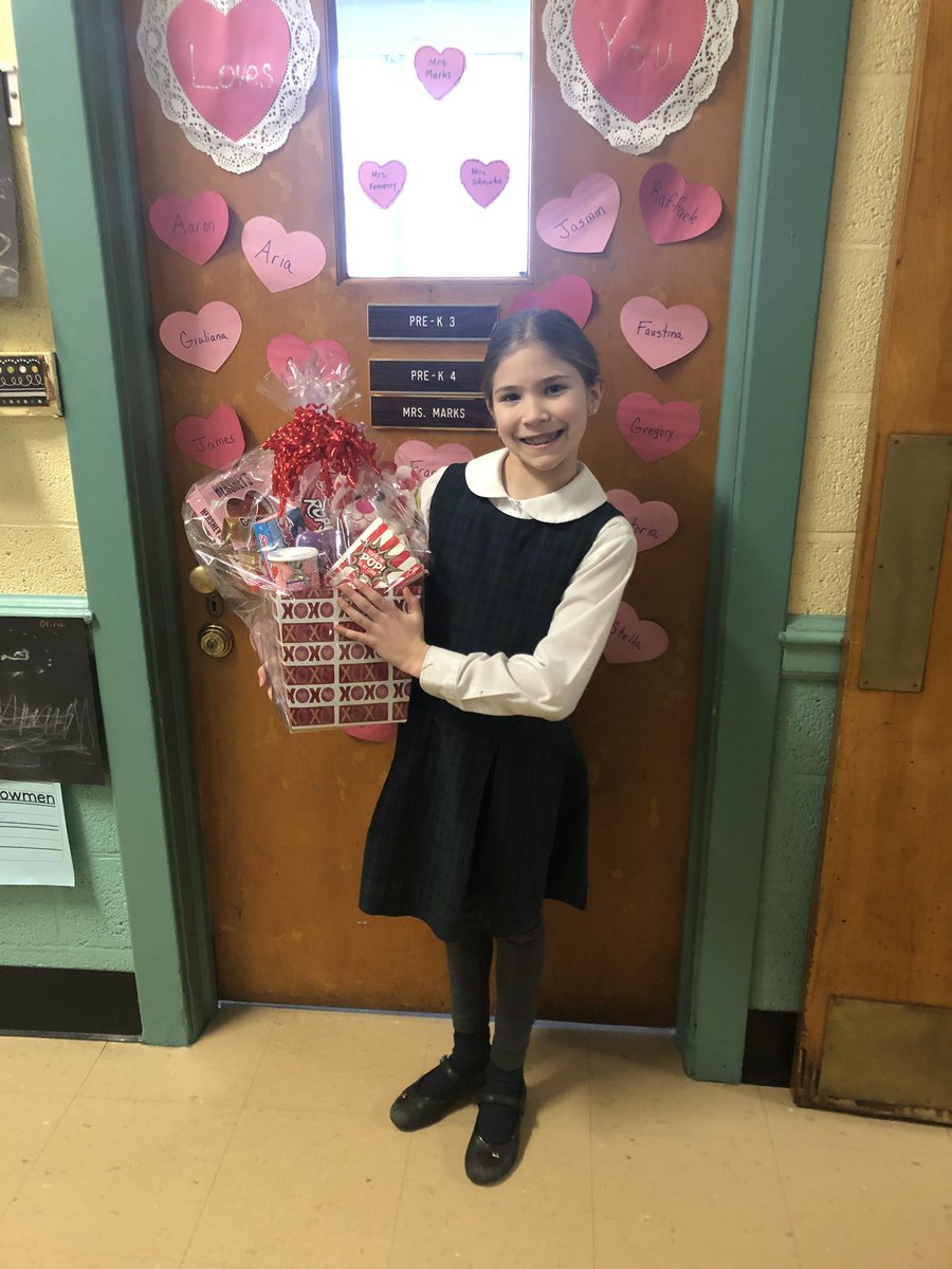 StPatsYorktown's tweet photo. Our lovely Valentine’s raffle winner! Thank you to our Student Parent Association for the sweet prize! #stpatsyorktown https://t.co/dSUlvmzFCT