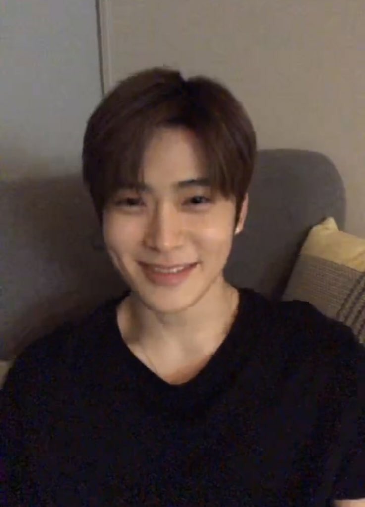 จึยจี tweet media
