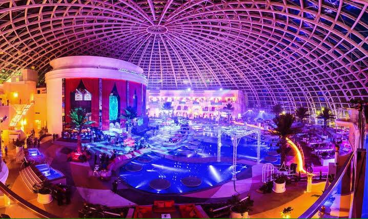 Marie 131 On Twitter Ikon Be Like Put Your Mother Father