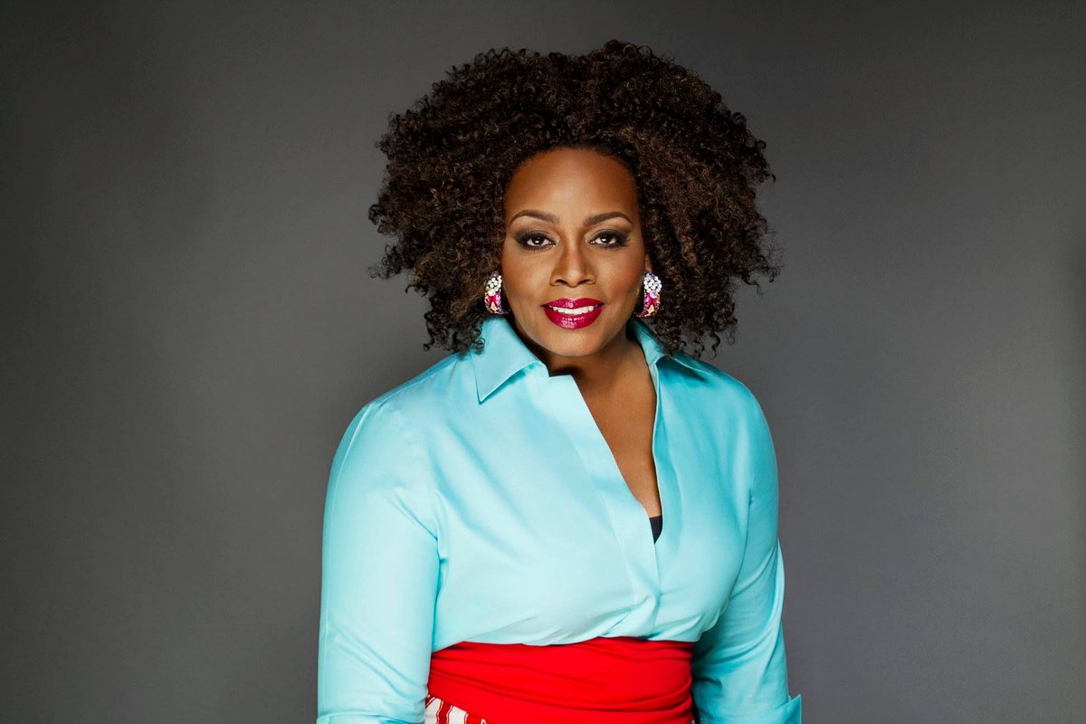 DianeSchuur's tweet photo. SHOWING SOME DIANE TO DIANNE #LOVE TODAY!
One of today's best #female #vocalists #DianneReeves #Music!

https://t.co/7hvyF6o3ox https://t.co/6ERRFw5eWB