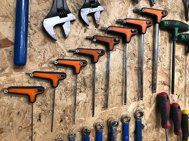 LifeCyclesLeeds's tweet photo. Pretty obvious which one of these we use the most! What’s your must have tool?? Answer with most likes gets a free Super B multi tool worth £26 😁 #superbtools #leeds #localbikeshop #bikerepair #bikehacks https://t.co/2ldBa8US5Y https://t.co/jjHenF81YD