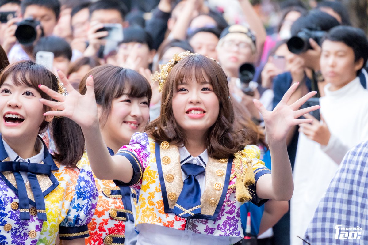 TodLongPenOta's tweet photo. 🖐😄🖐 #MobileBNK48 #BNK48 https://t.co/vSE3Bz5T44