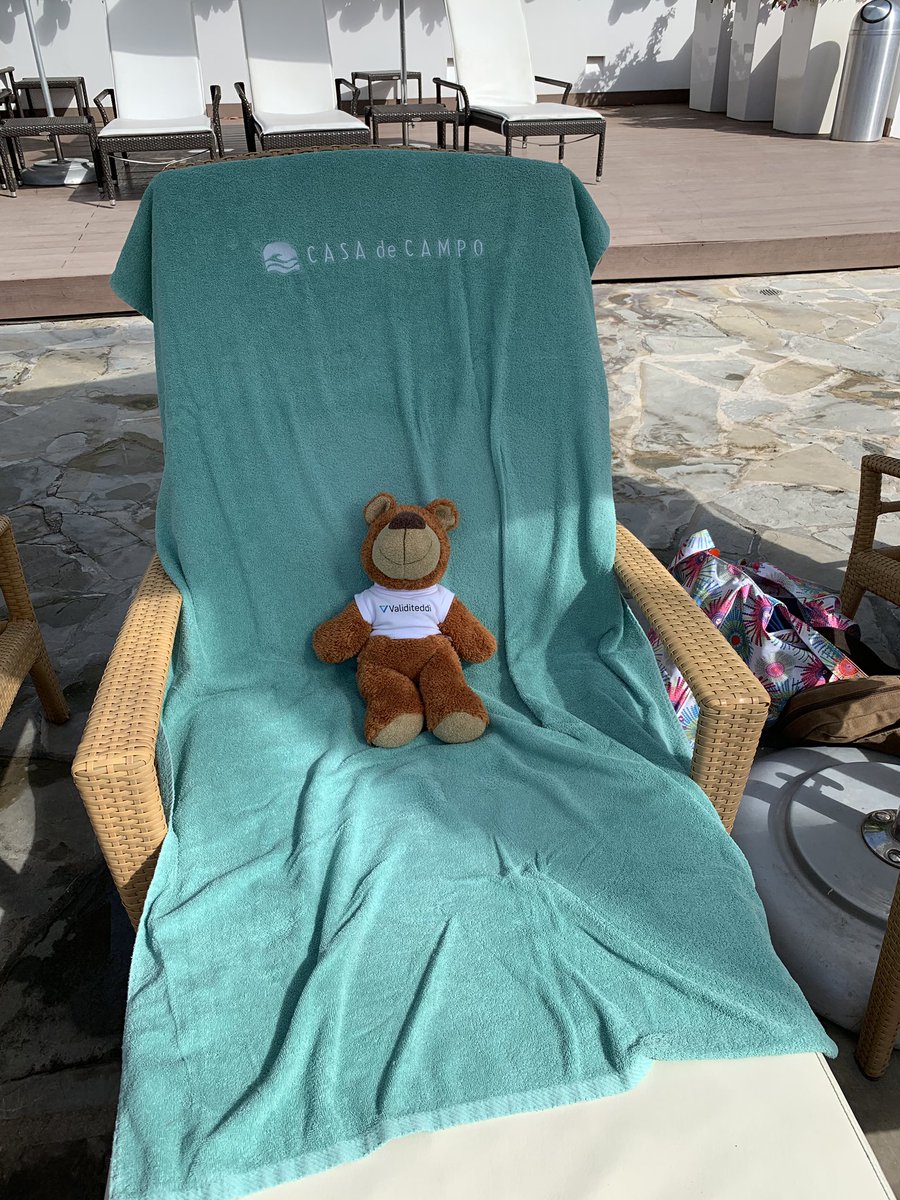 Chillaxing by the pool in the Dominican. <a href="/TrustValidity/">Validity</a> @ValidityEMEA