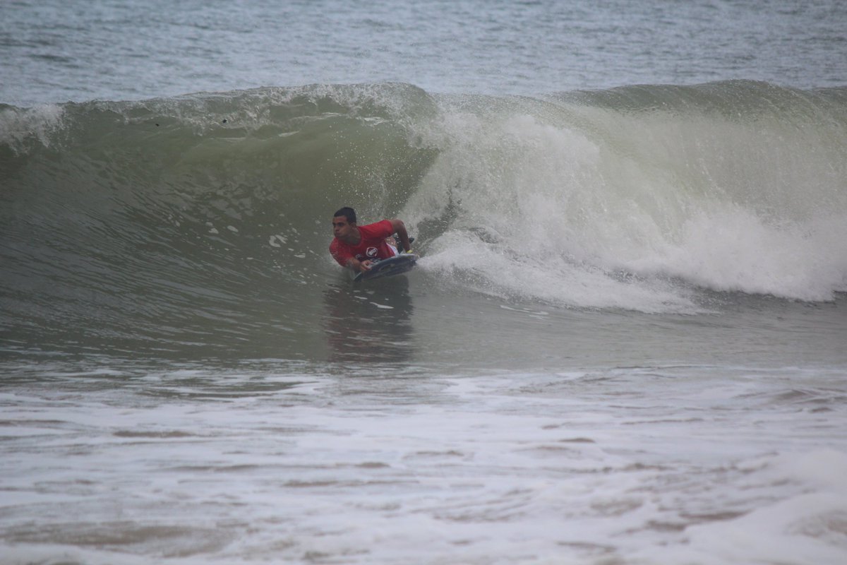 InnerSport_'s tweet photo. Estadual de Bodyboarding agita Vila Velha https://t.co/vkQ8EVDpmT via @InnerSport_ https://t.co/K0Ot8MMcrf
