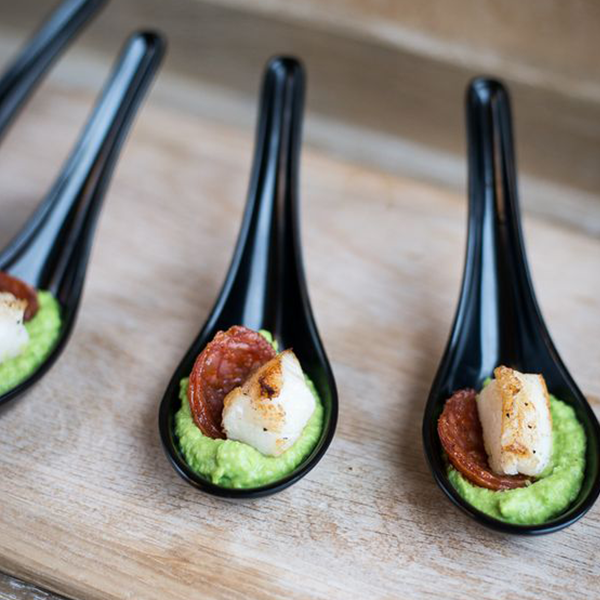 An amuse bouche of cod, chorizo and pea puree bites 💚
takingthepea.com