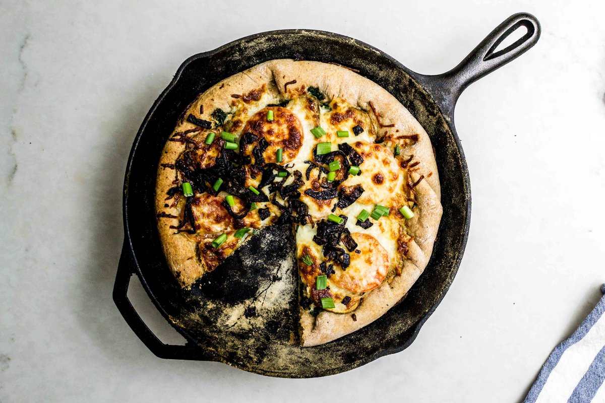 BuildingOurRez's tweet photo. Best Pizza Dough Recipe From Scratch 👇🏽 https://t.co/FkMz2M5zMU
•
•
#baked #bread #castiron #deepdish #fermentation #fermente #gluten #pizza #pizzadough #recipe #scratchmade #skillet #thincrust #wholewheat #yeast https://t.co/fw7ATuhfhd