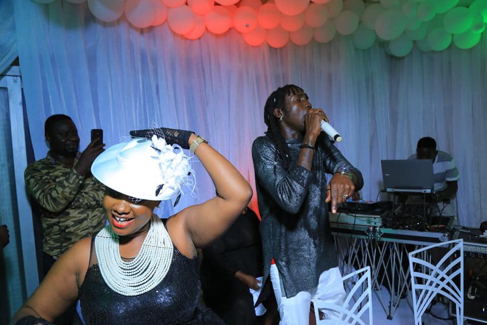 ZizaBafanaUg's tweet photo. #BlackLove🖤 ..... 

How was your Valentine soljahs?? https://t.co/XraWsHt5ny