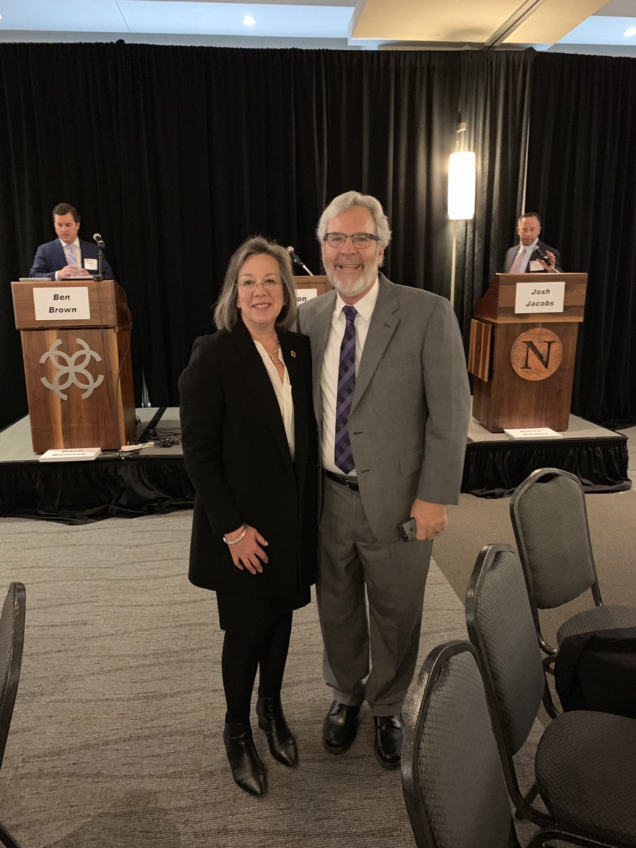 ccimhouston's tweet photo. @ccim President, Barbara Crane, and Dr. Mark Dotzour at @ccimhouston Forecast Competition. https://t.co/dOHZqdAIyO