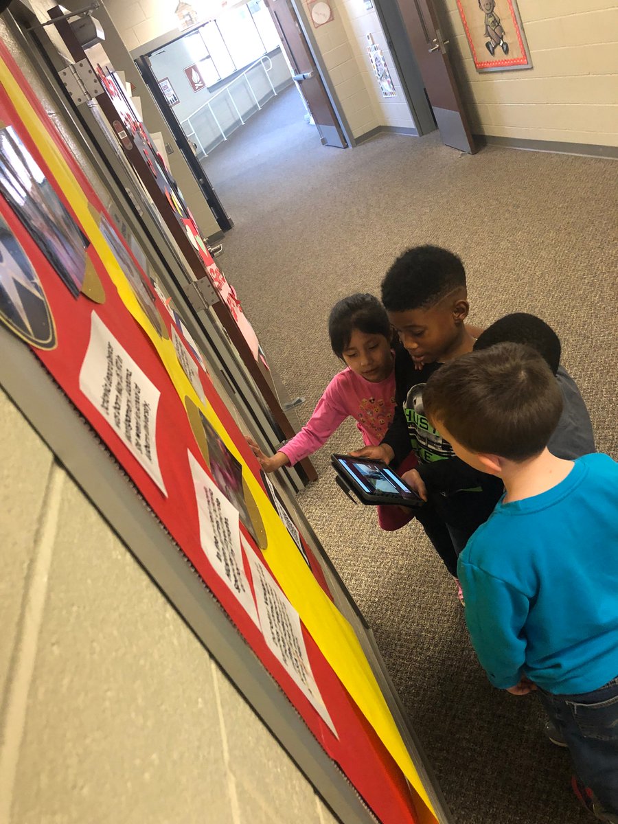 sbroyster's tweet image. Students at @CarverPrimary School use QR codes to watch videos about famous African Americans during our &quot;Red Carpet&quot; black history month celebration. @opelikaschools #MyOpelika #OpelikaEdTech
