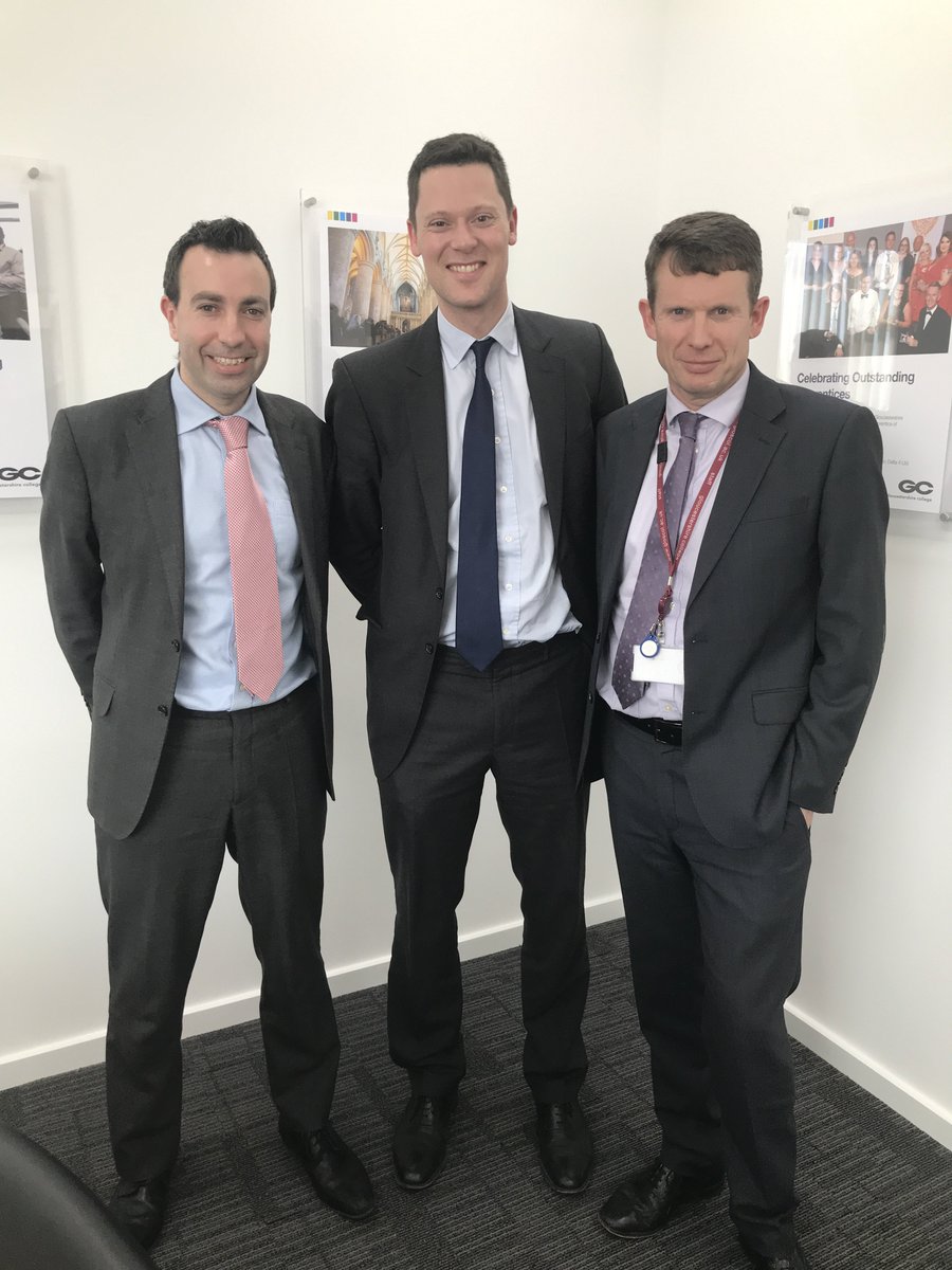 Great to get chance to discuss with <a href="/AlexChalkChelt/">Alex Chalk KC</a> about how <a href="/Gloscol/">Gloucestershire College</a> can support and be involved in the new Cheltenham Cyber Park on our door step.